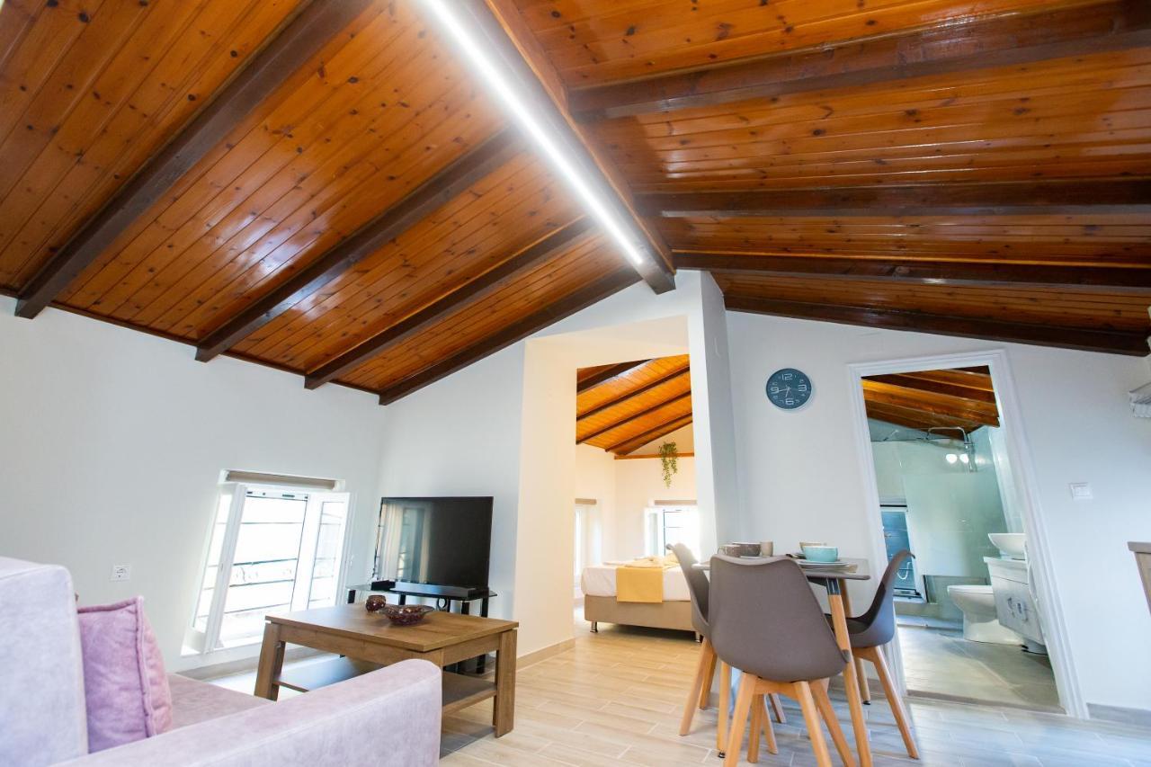 Odisseus Old Town Apartment Corfu  Экстерьер фото