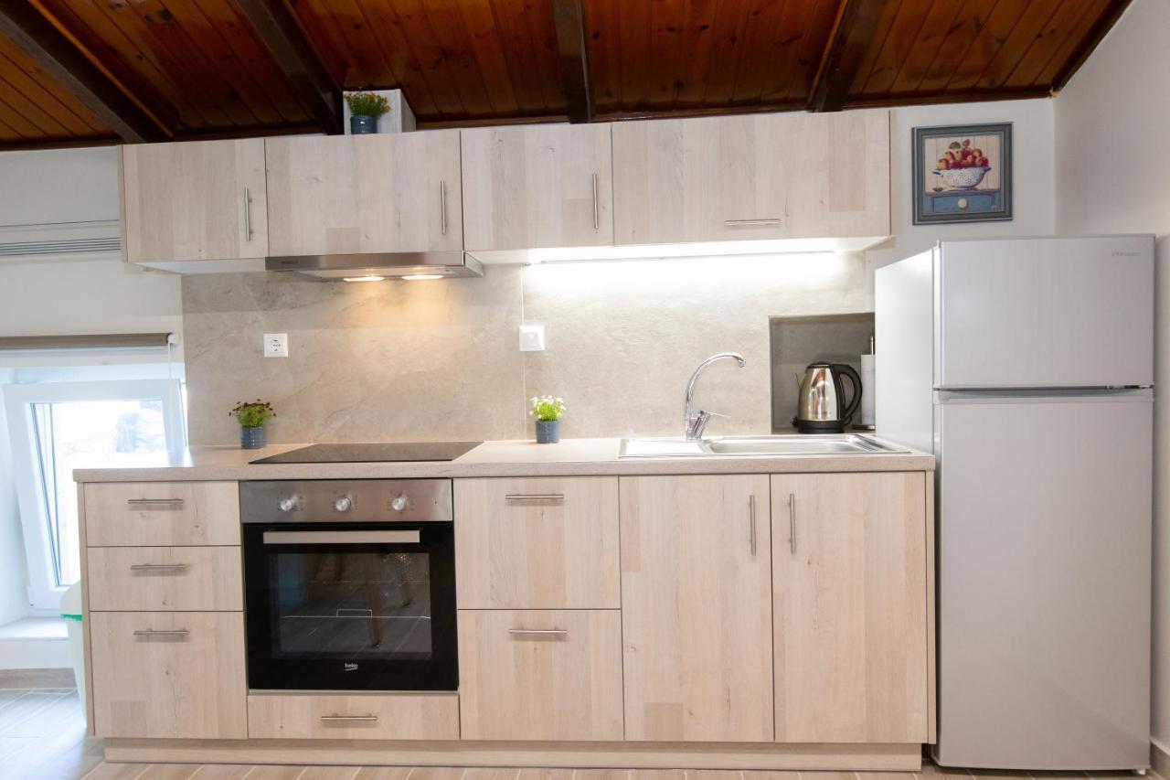 Odisseus Old Town Apartment Corfu  Экстерьер фото